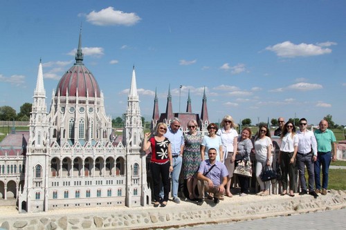 Војвођанска туристичка делегација, под окриљем Привредне коморе Војводине, посетила Бању Морахалом