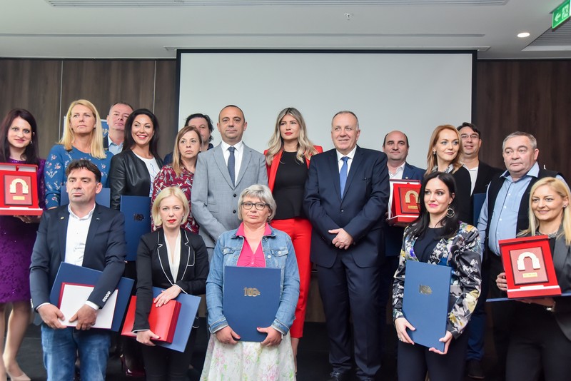 Привредна комора Војводине наградила најбоље у угоститељској и туристичкој делатности АП Војводине за 2018. годину