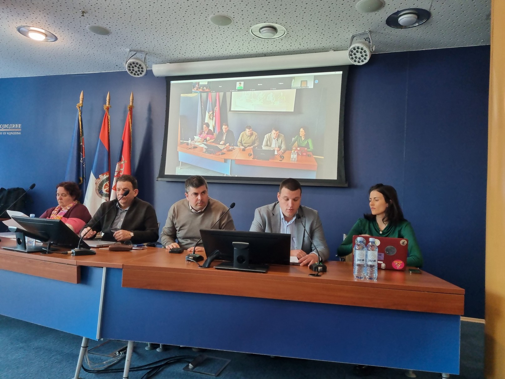 Округли сто „ Отпадно уље – сировина или отпад “